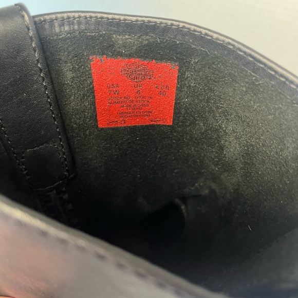 Harley Davidson Black Boots with Eagle Emblem - Picture 5 of 10